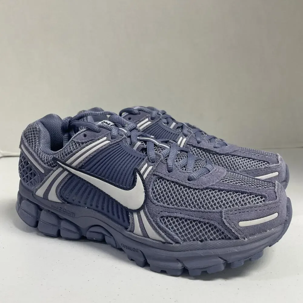 Nike Zoom Vomero 5 World Indigo Sanded Purple HQ0458 400 Size 7.5 Women Workout